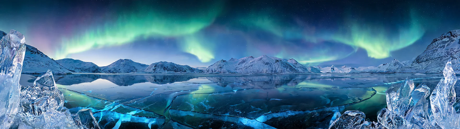 Aurora Flow Over Glacial Mirror DFHD Wallpaper